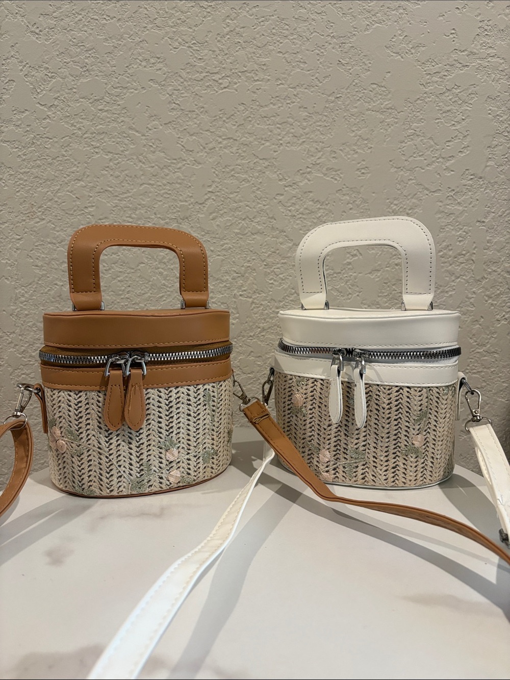 NWOT 2pcs Set Woven Top Handle Crossbody Bag - White and Tan
